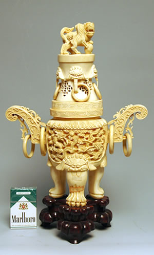 中国の美術・工芸品 象牙 香炉